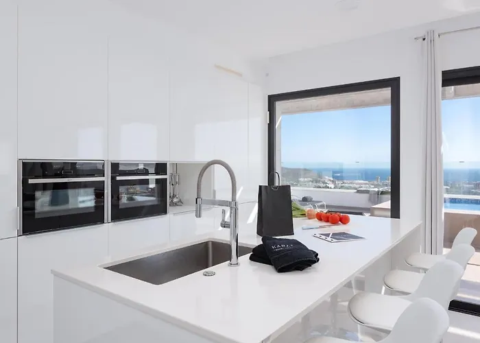 Karat Atico Siam Skies Costa Adeje (Tenerife)