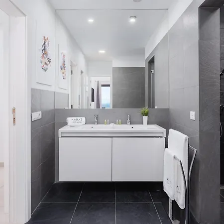 Semesterbostad Karat Atico Siam Skies *